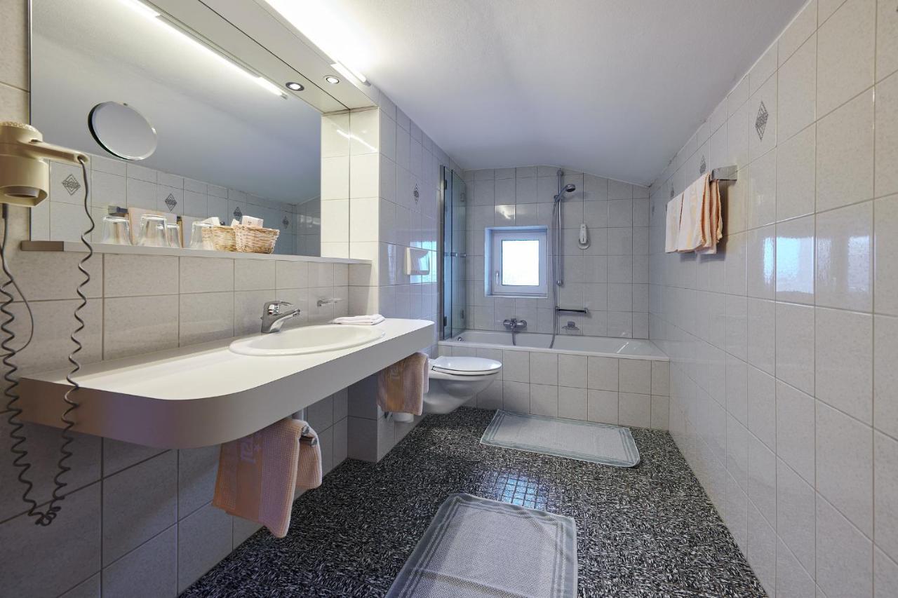 Hotel Roggal 4*